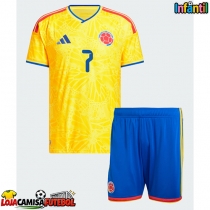 Camisa de Futebol Colômbia Luis Diaz #7 Equipamento Principal Infantil Mundo 2026 Manga Curta (+ Calças curtas)